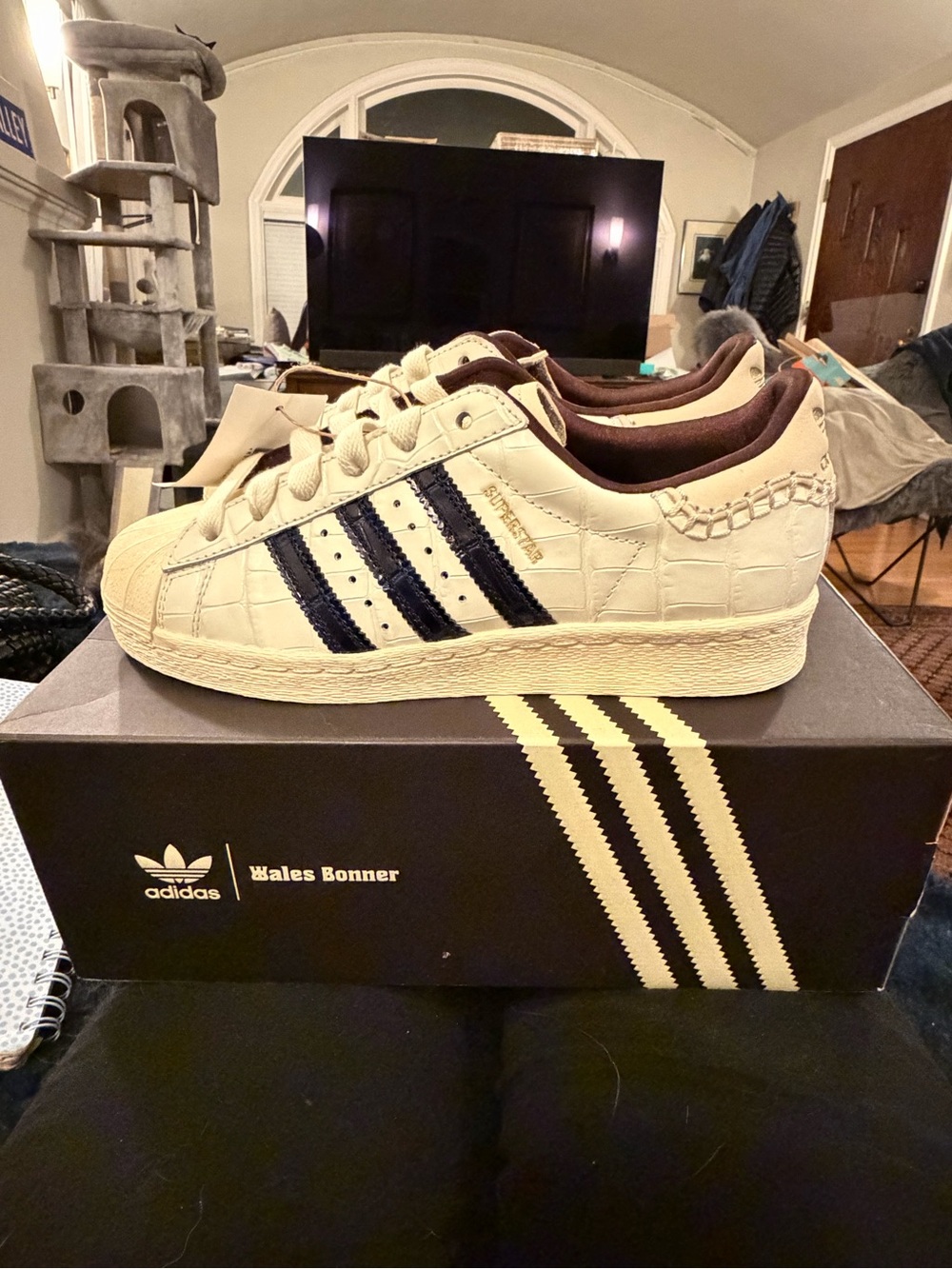 Adidas x Wales Bonner Superstar Off-White Cream croc Sneakers-men’s  size 5